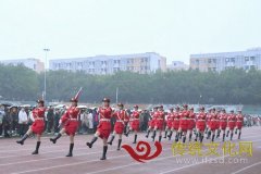 长江师范学院举行新学期首次升旗仪式