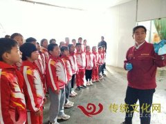 龙家圈街道中心小学开展校外实践活动