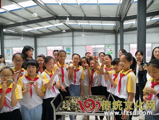 招贤镇中心小学：“品味粽香端午·深植家国情怀”节日实践活动