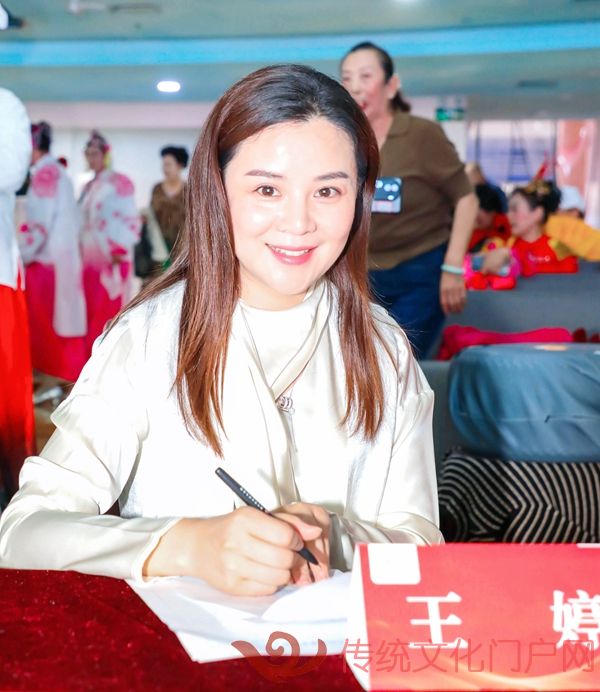 婷.jpg